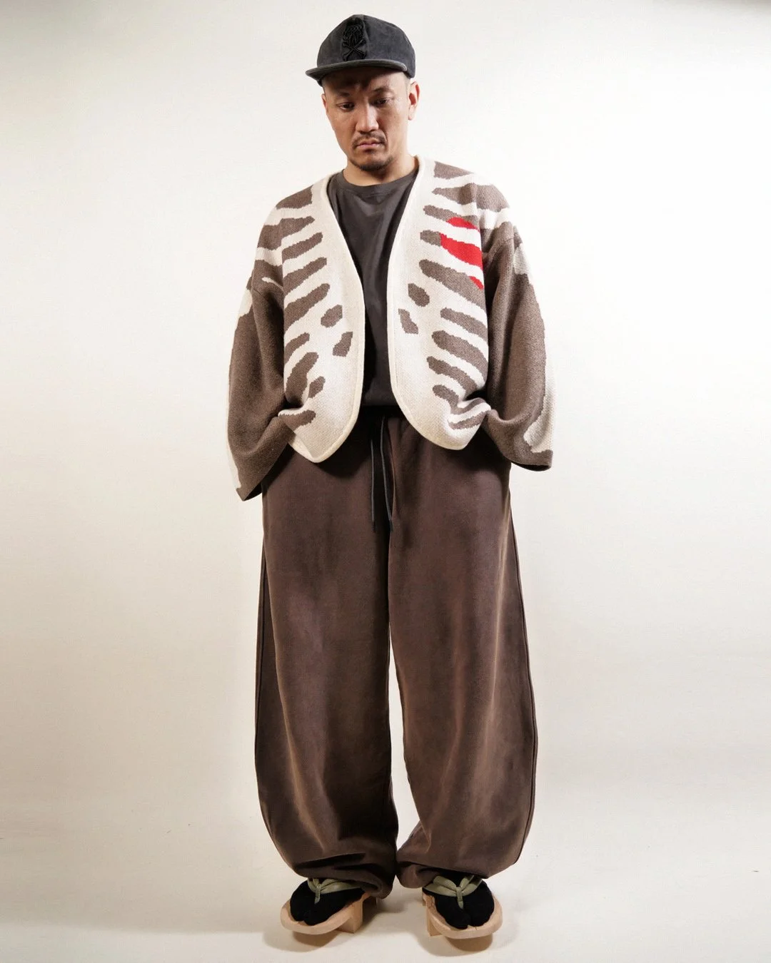 RIB CAGE KIMONO SWEATER - BROWN | Prospective Flow | Japanese